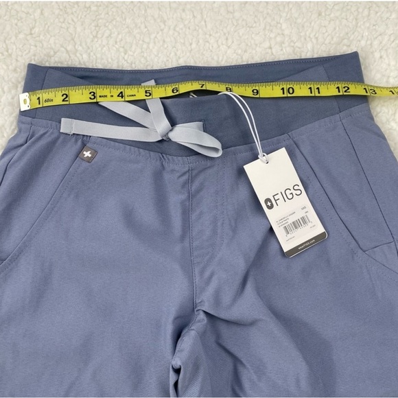 NWT FIGS Zamora 2.0 Jogger Scrub Pants XXS Blue FIONx Cargo Medical Uniform - Picture 9 of 12